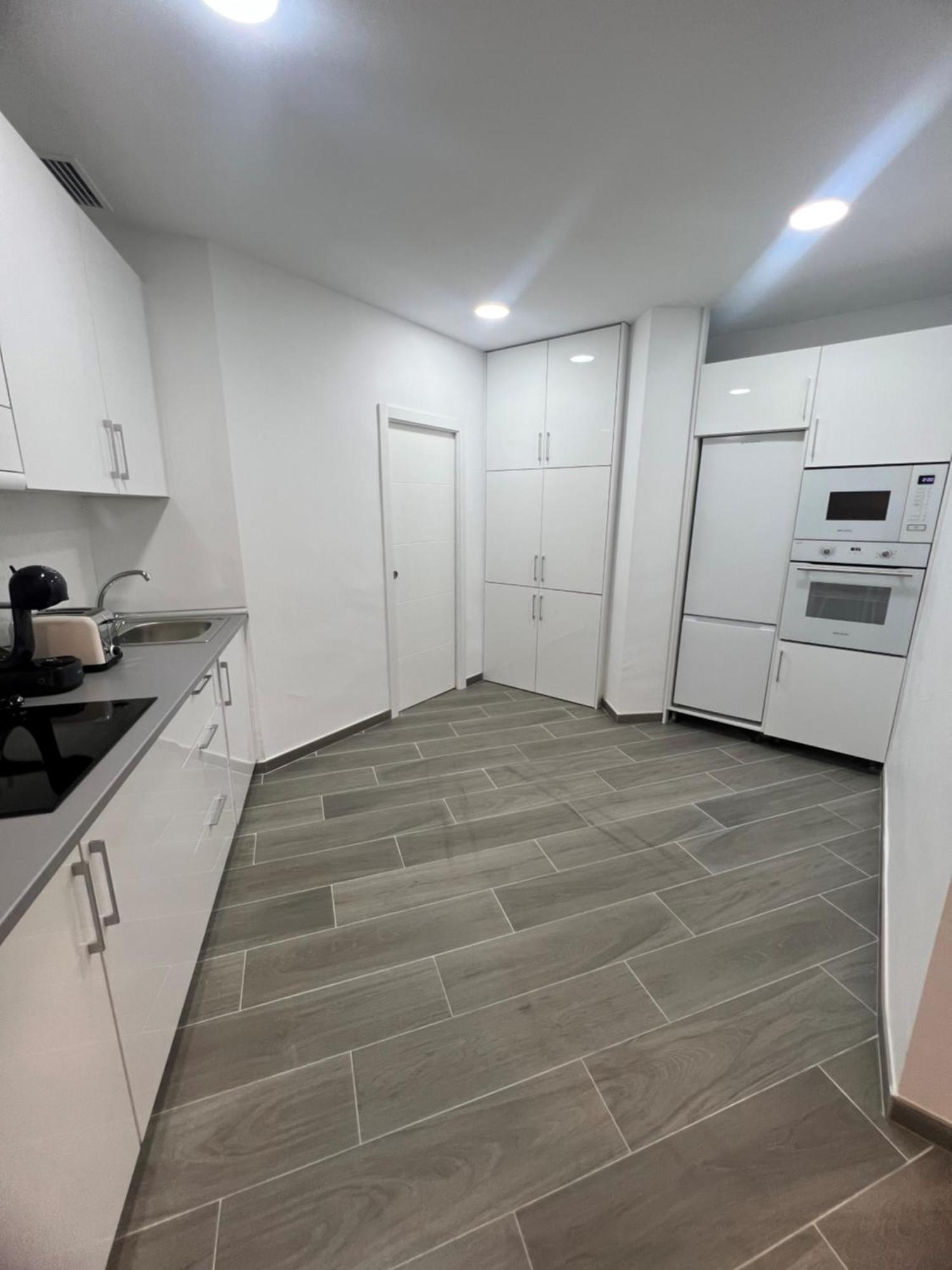 Apartamentos Montalvo Metropolis D Torremolinos Luaran gambar