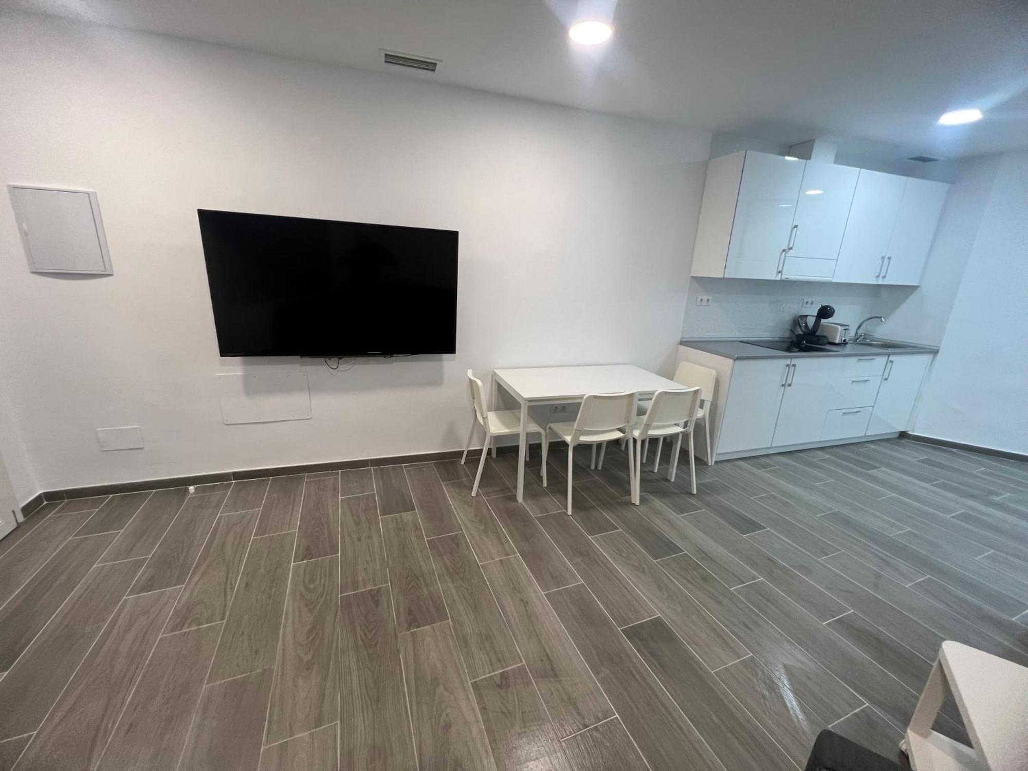 Apartamentos Montalvo Metropolis D Torremolinos Luaran gambar