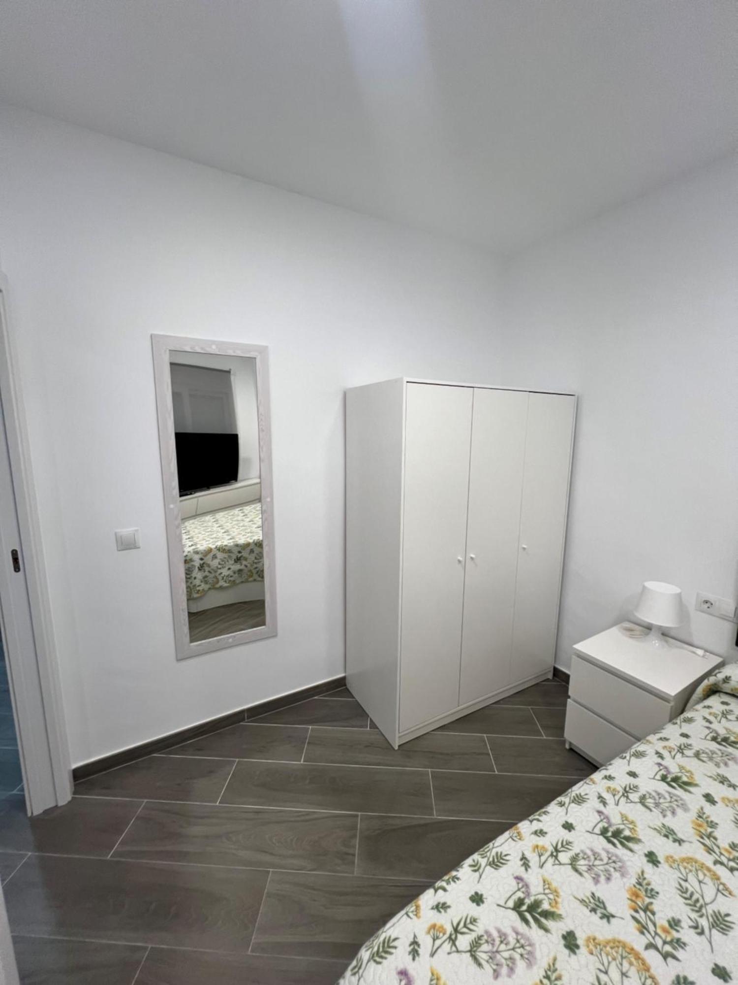 Apartamentos Montalvo Metropolis D Torremolinos Luaran gambar